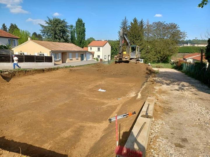 Votre partenaire de confiance pour les travaux de terrassement en milieux marécageux.